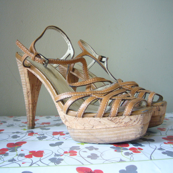 Max Studio Tan Leather Platform Sandal - Size 6.5M - Picture 3 of 5